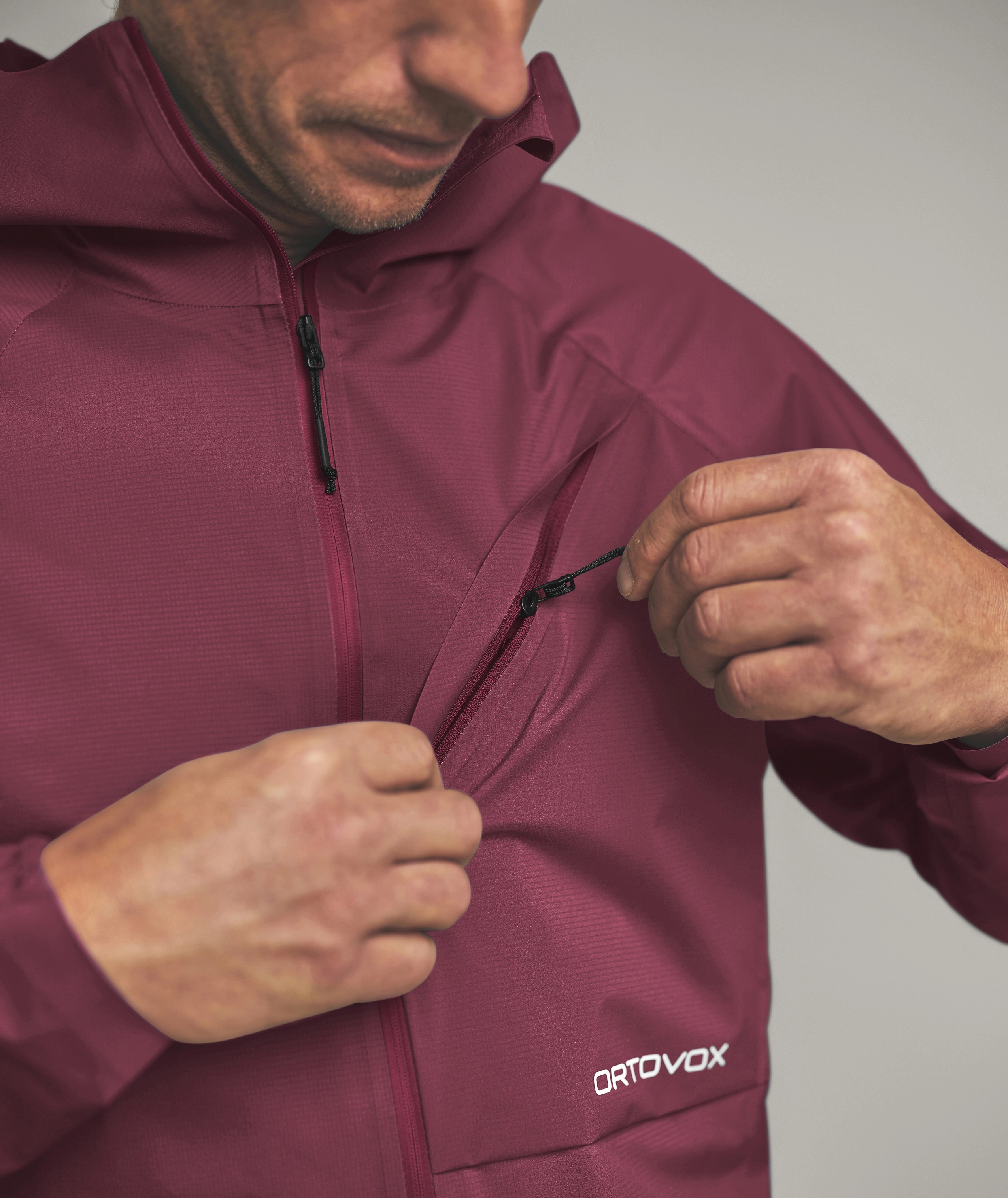 62764-36201-TRACE_2_5L_JACKET_M-D-03.jpg 62764-36201-TRACE_2_5L_JACKET_M-D-03.jpg