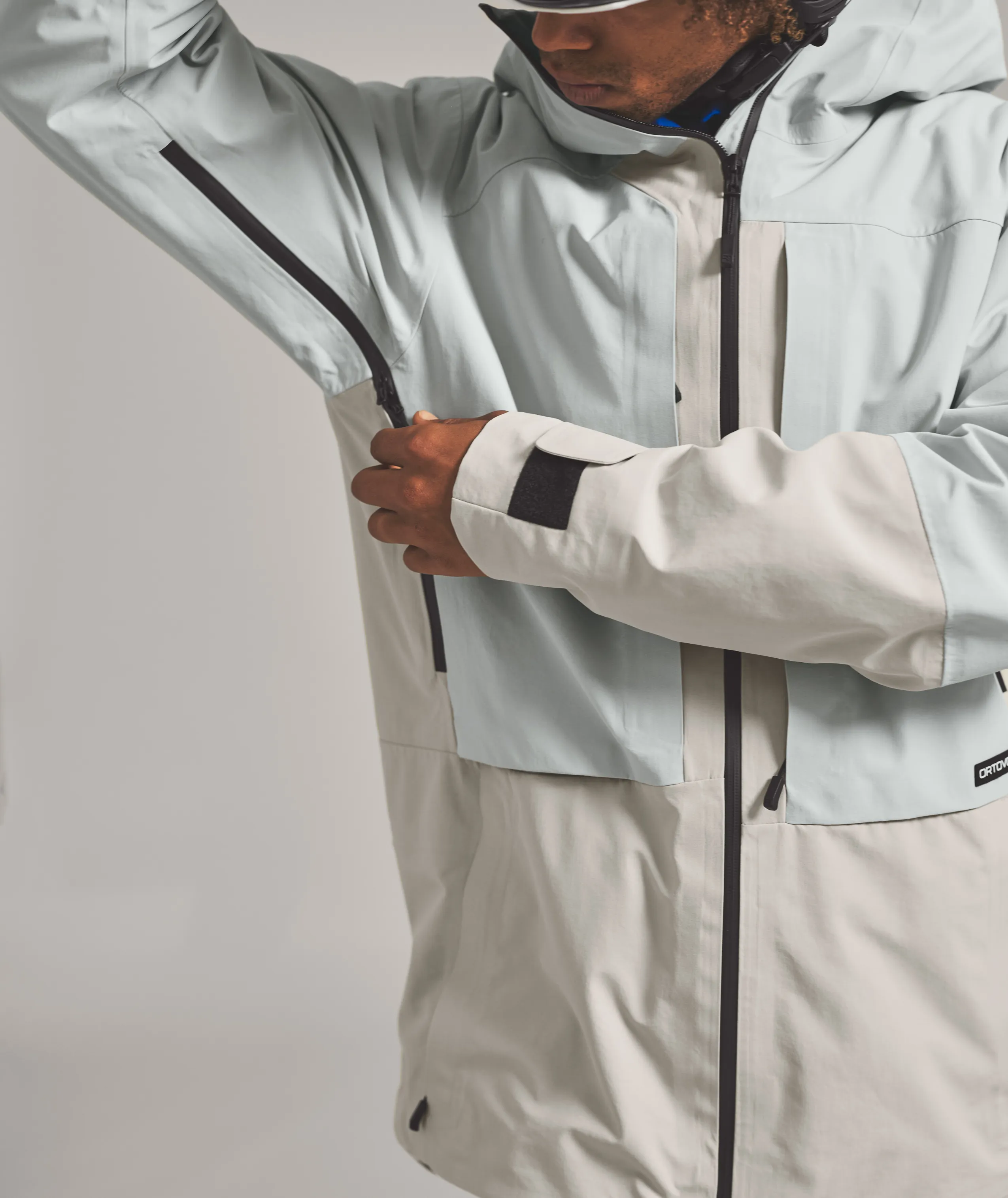 70278-RAVINE_PLUS_3L_JACKET_M-D-02.jpg 70278-RAVINE_PLUS_3L_JACKET_M-D-02.jpg