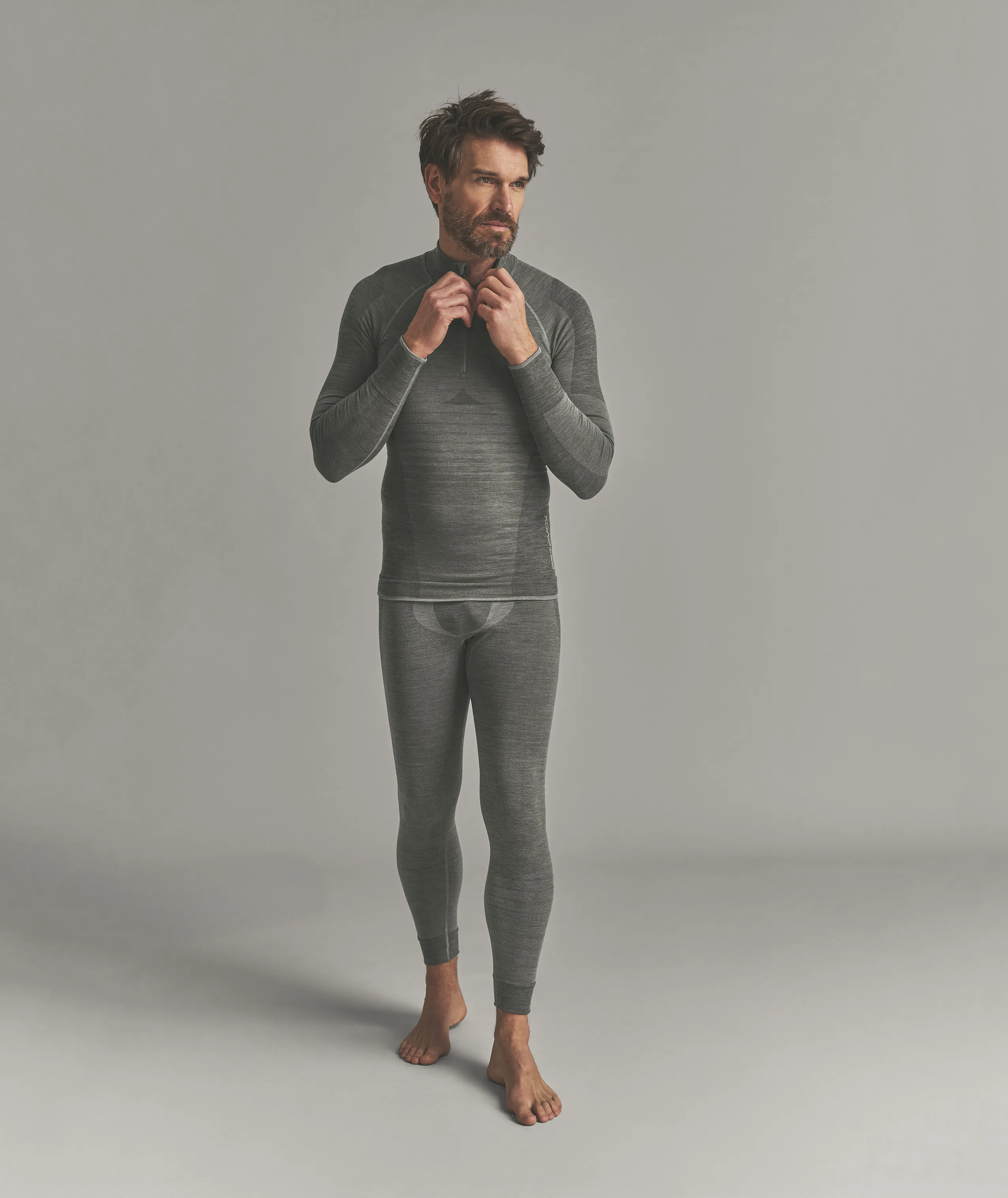 athleticwear, thermal, long-sleeve, slim-fit, henley