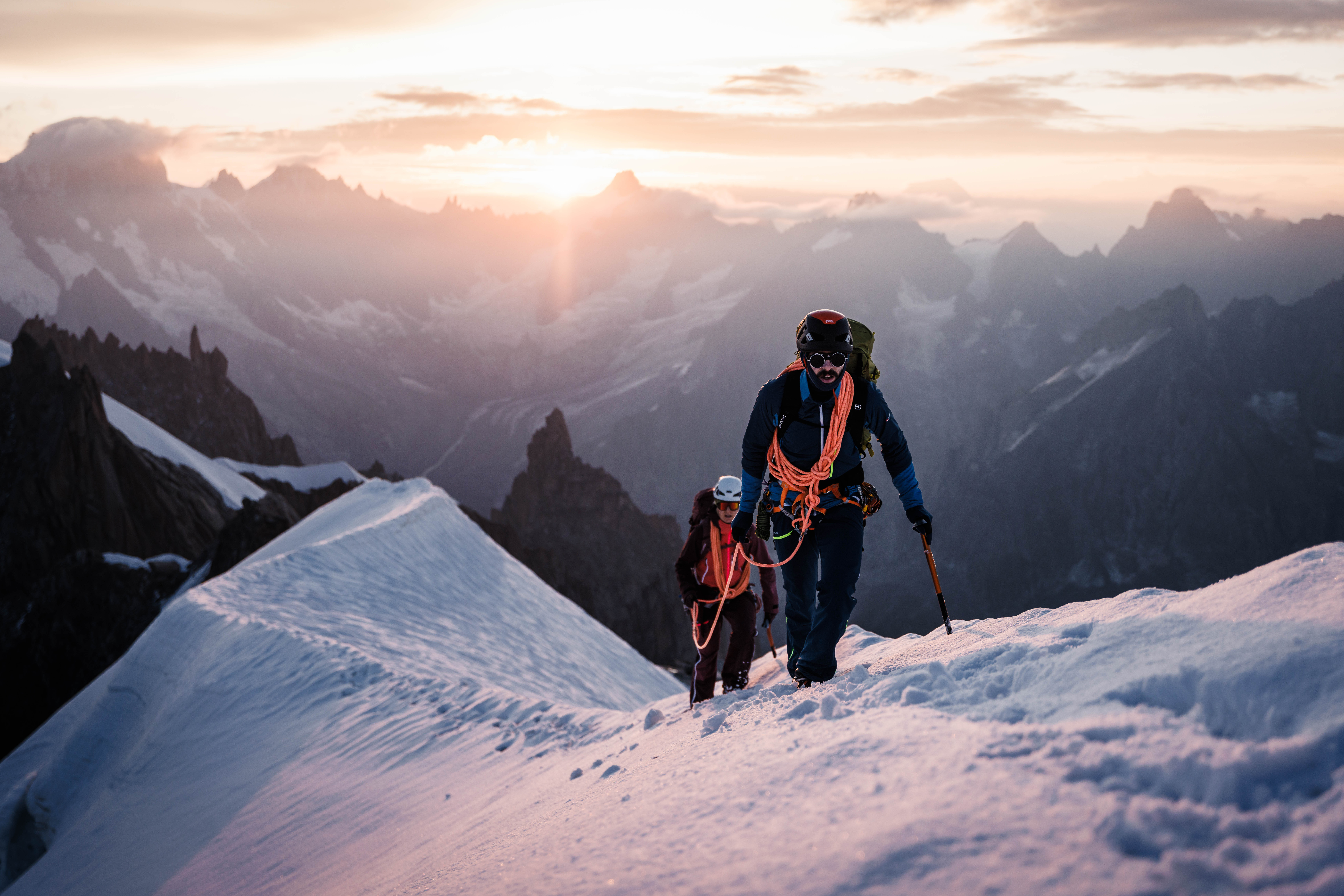 DA_5792_HIGH ALPINE_S23_Charmonix_MaxDraeger_HiRes Glove, Helmet, Adult, Man, Person