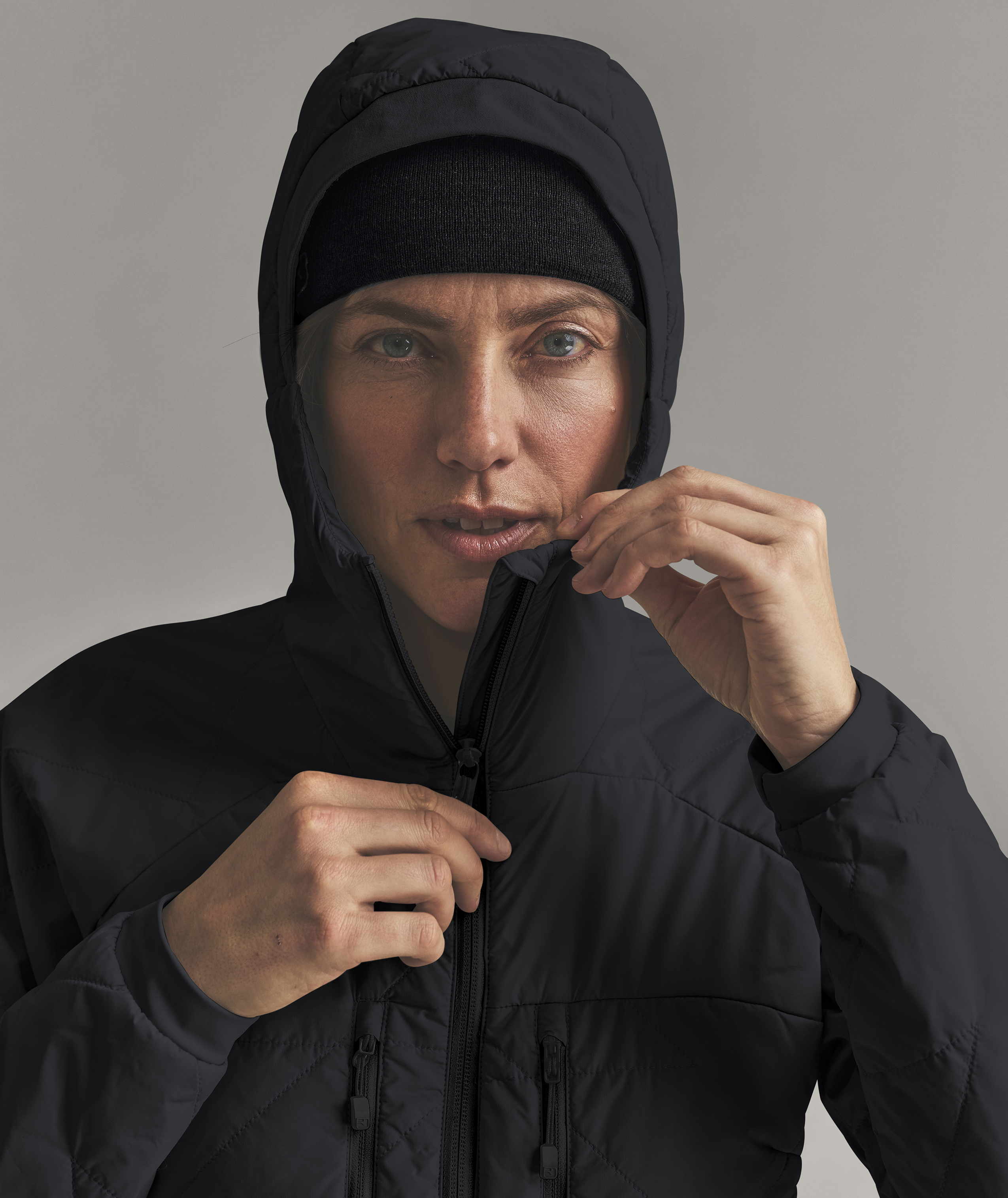 新品DESCENTE GOLF レクタス4WAYストレッチボンバージャケット VENET SWISSWOOL 60 JACKET W | black raven | XS | 4255736262888