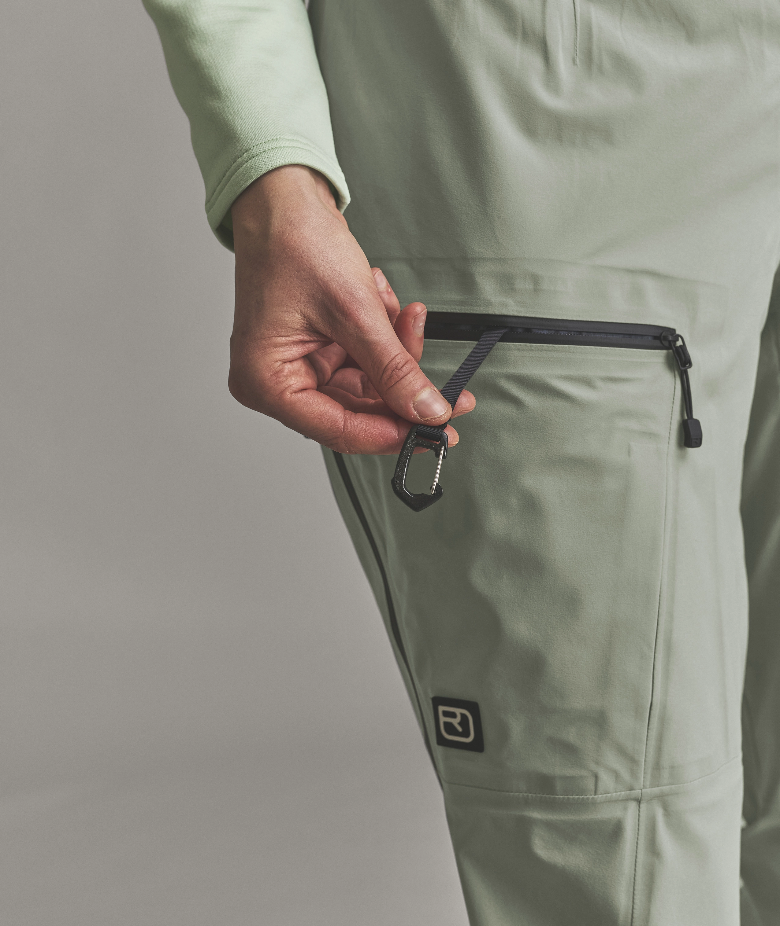 ORTLER GORE-TEX PANTS W