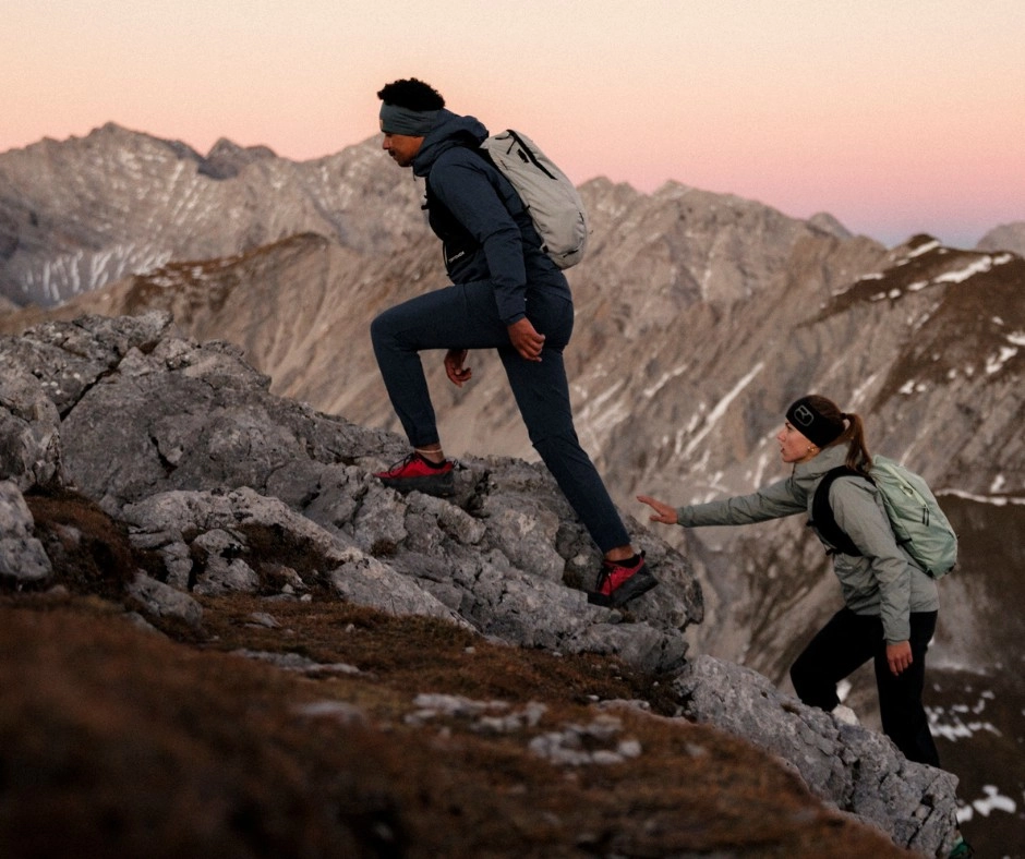 ORTOVOX_Startseite_ShortsPants_Header_Mobile hiking, backpack, mountain, outdoor, climbing