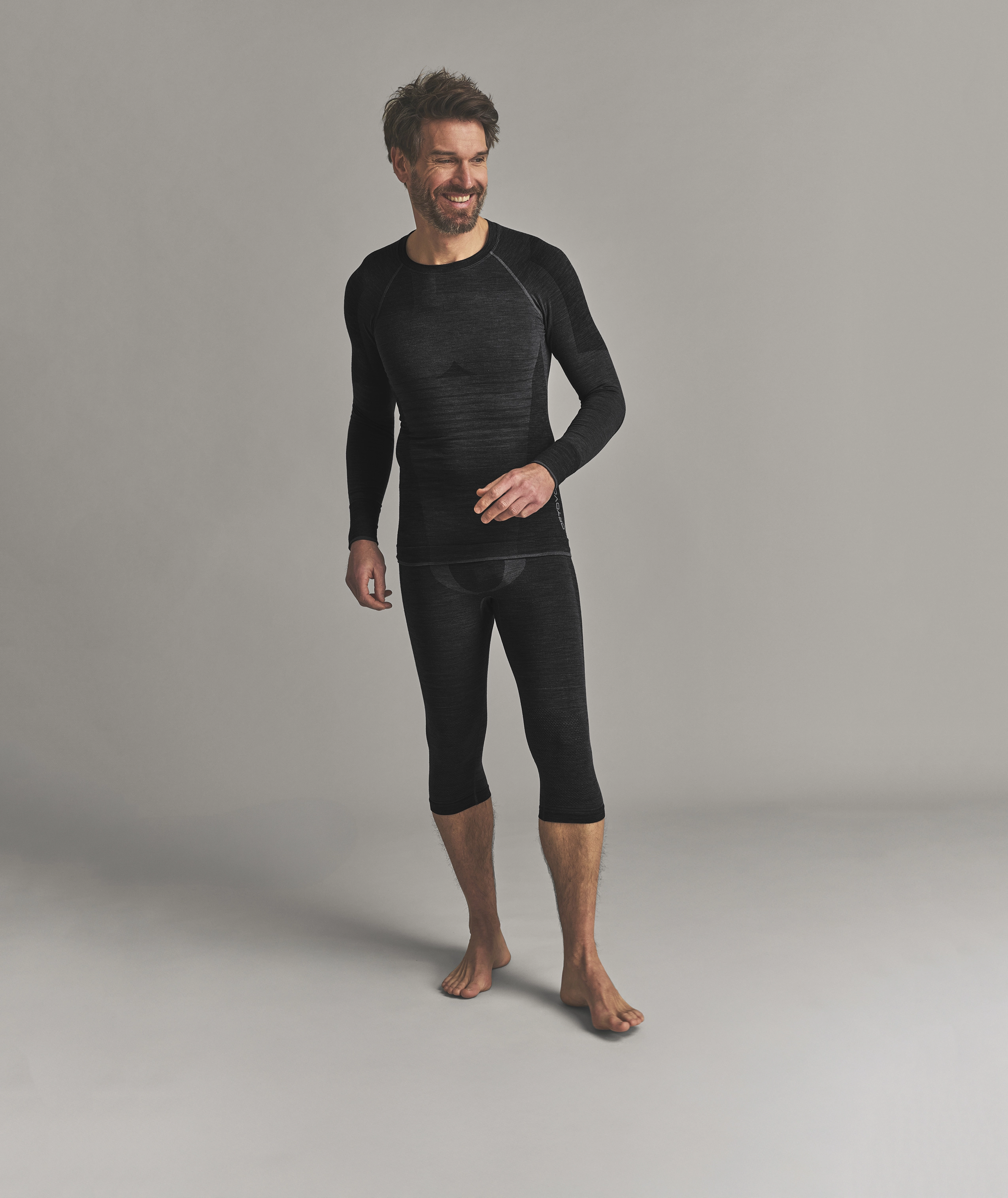 230 COMPETITION LONG SLEEVE M base layer, long sleeve, thermal top, black, compression leggings