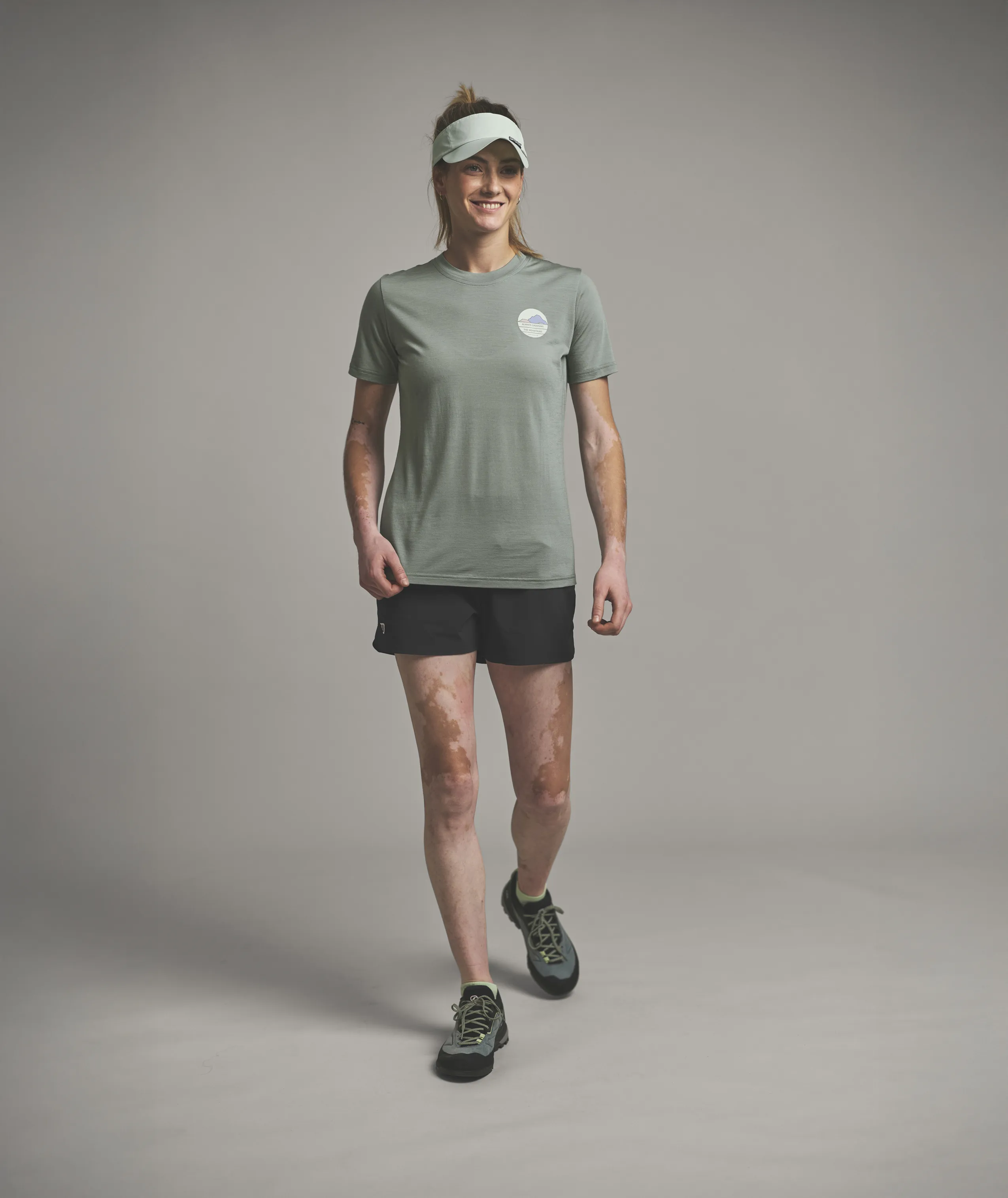 68100-FAST_MOUNTAIN_VISOR-D-01.jpg