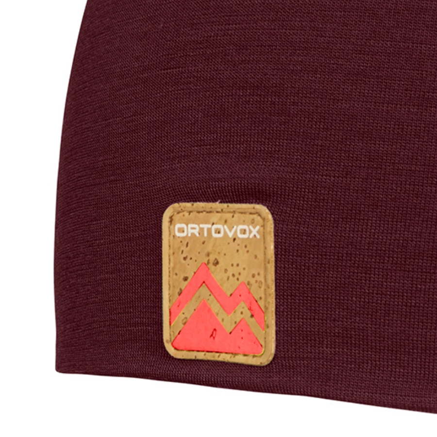 Clothing, Hat, Cap, Maroon, Fleece