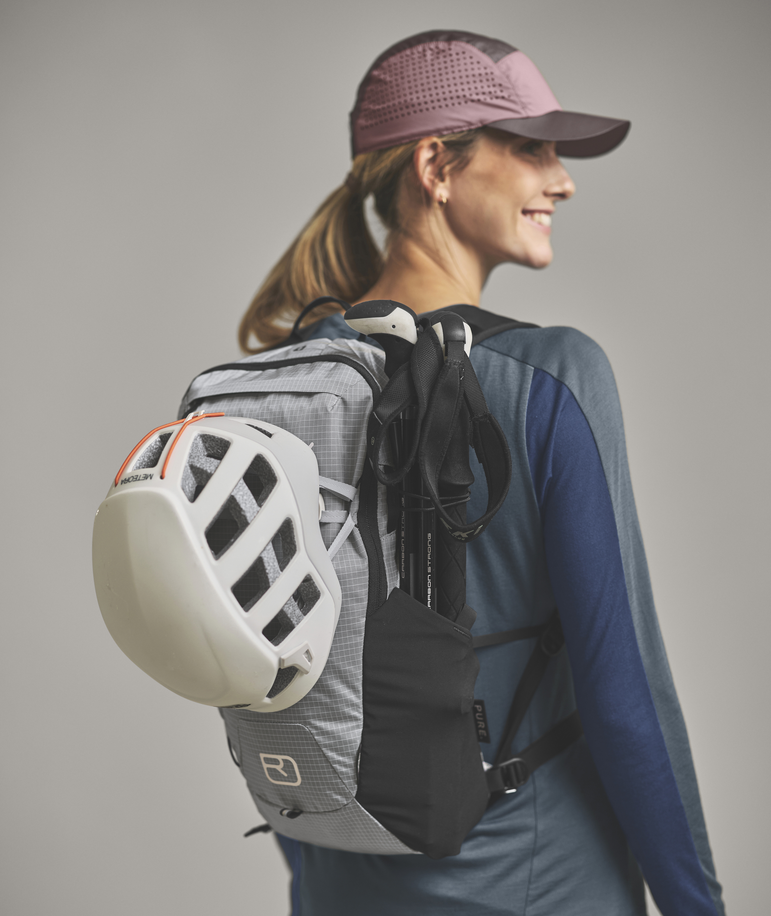 48566-TRACE_PURE_15-D-01 backpack, helmet, hiking, cape backpack, sport gear