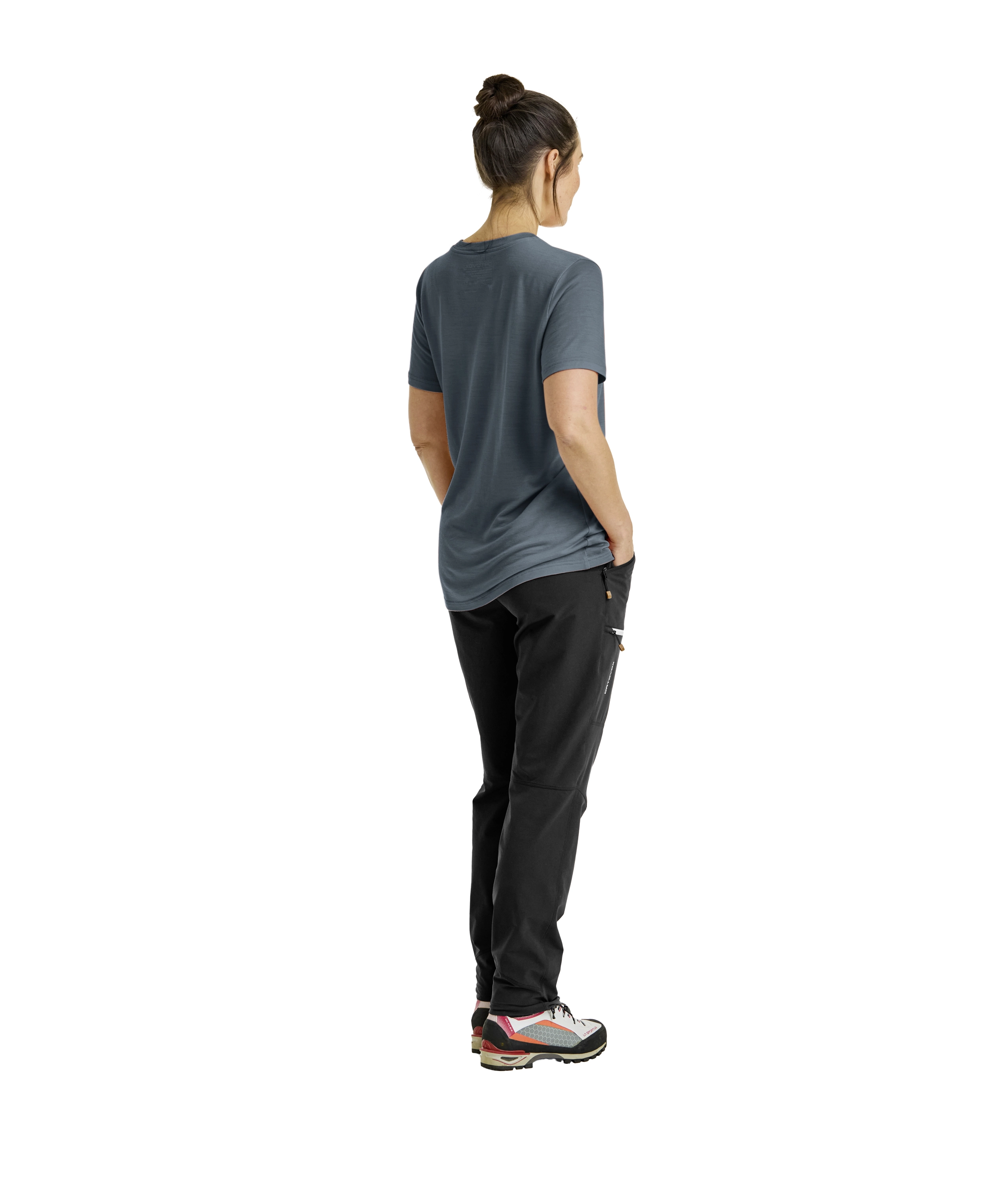 88205-87801-140_COOL_MTN_GRADIENT_TS_W-M-02.jpg 88205-87801-140_COOL_MTN_GRADIENT_TS_W-M-02.jpg, t-shirt, short-sleeve, crew neck, slim fit, blue-gray