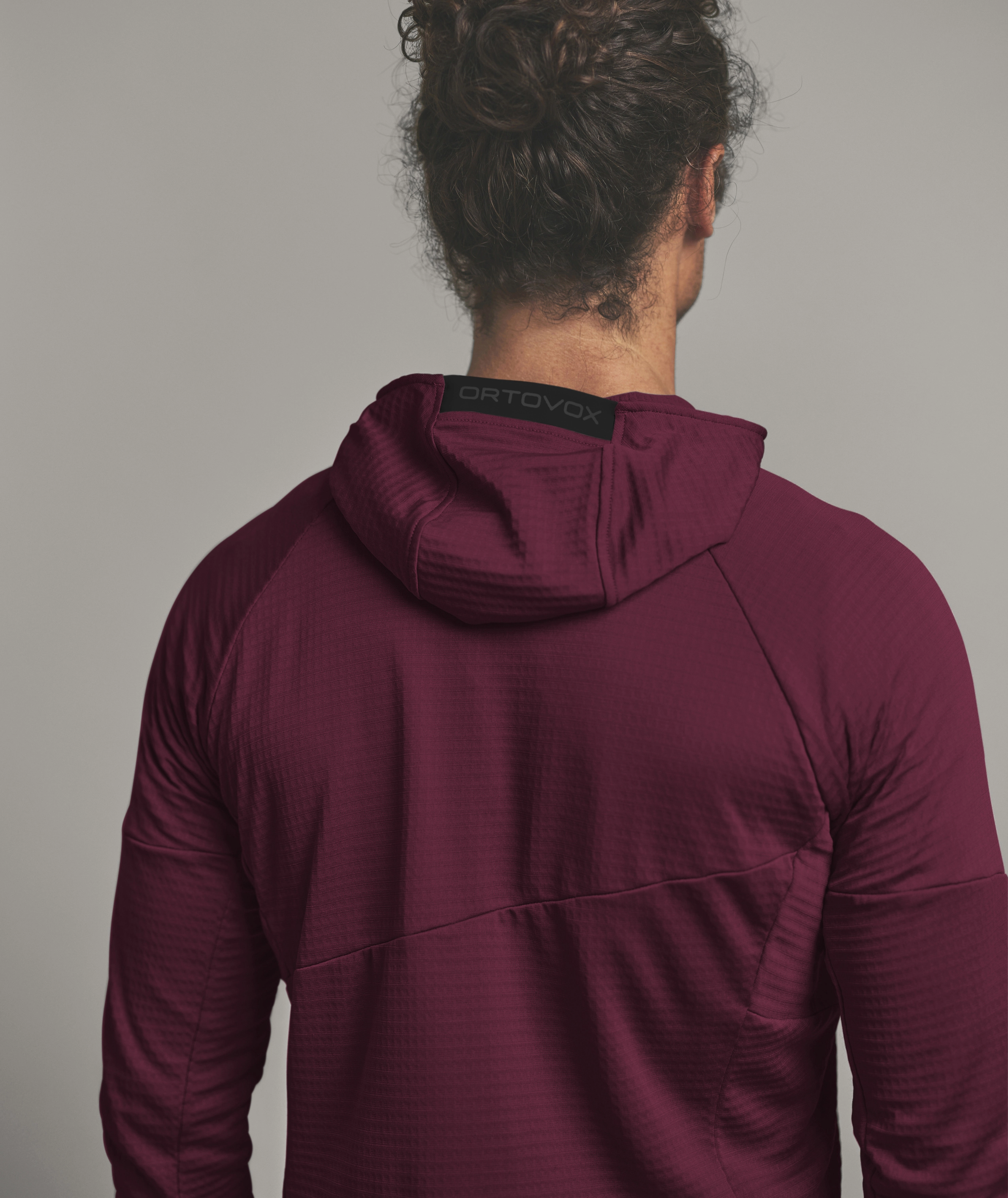 87105-36201-FLEECE_LIGHT_GRID_HOODY_M-D-05.jpg, hoodie, hooded jacket, long-sleeve, maroon, softshell