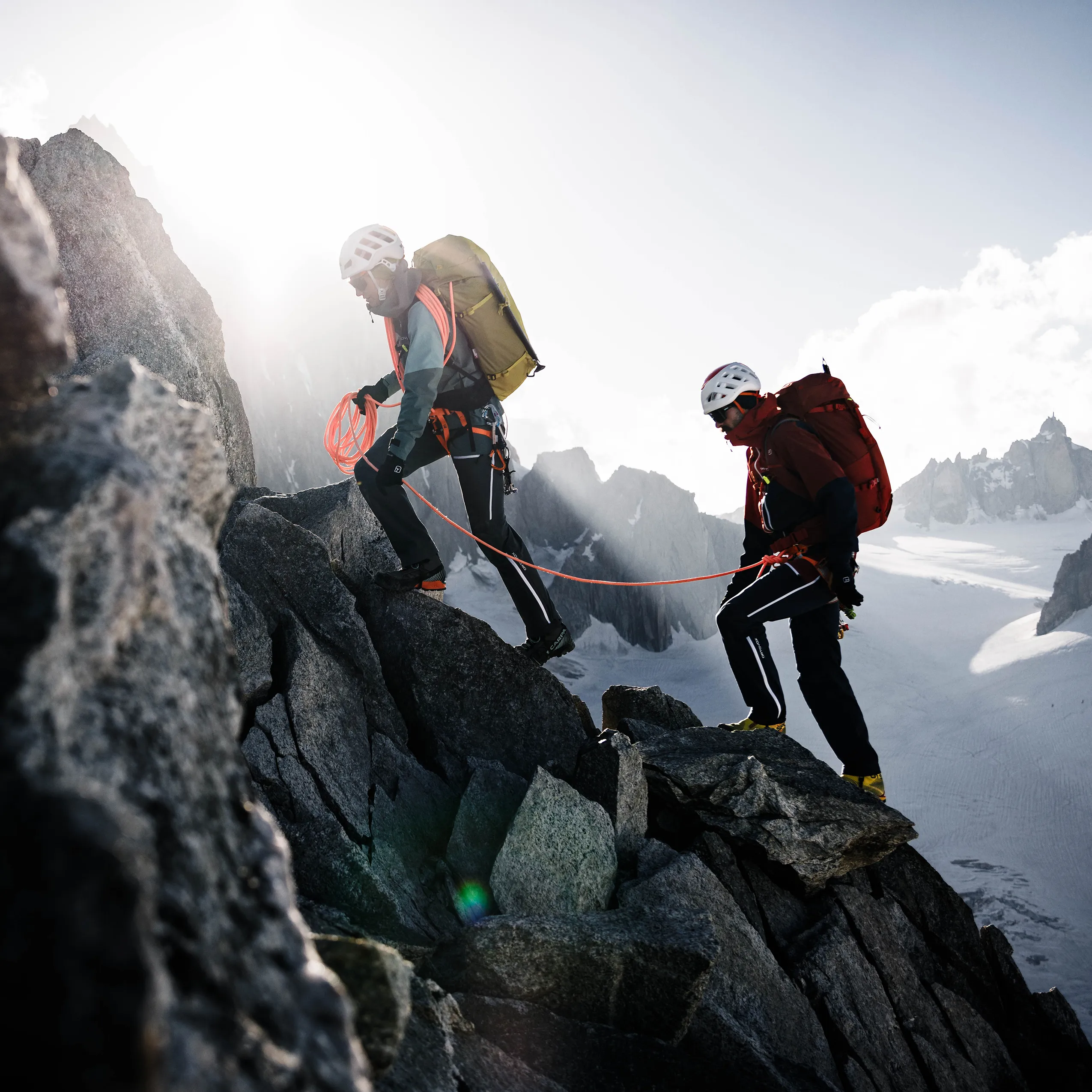 70256-WESTALPEN_3L_JACKET_M-D-11.png