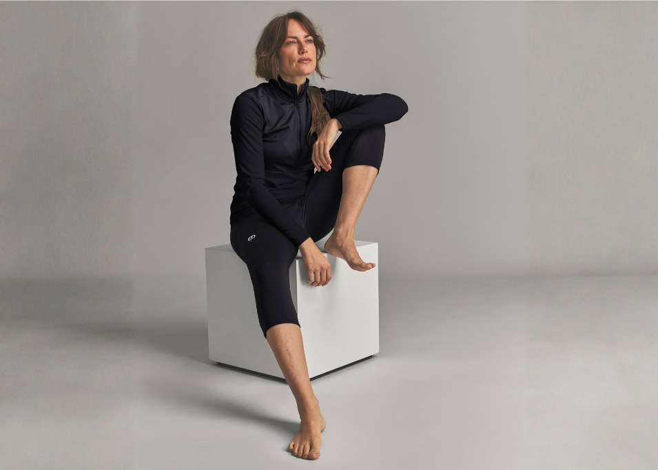 ORTOVOX_Startseite_Teaser_Hoodies_Fleece athletic wear, jogging set, long-sleeve top, leggings, navy
