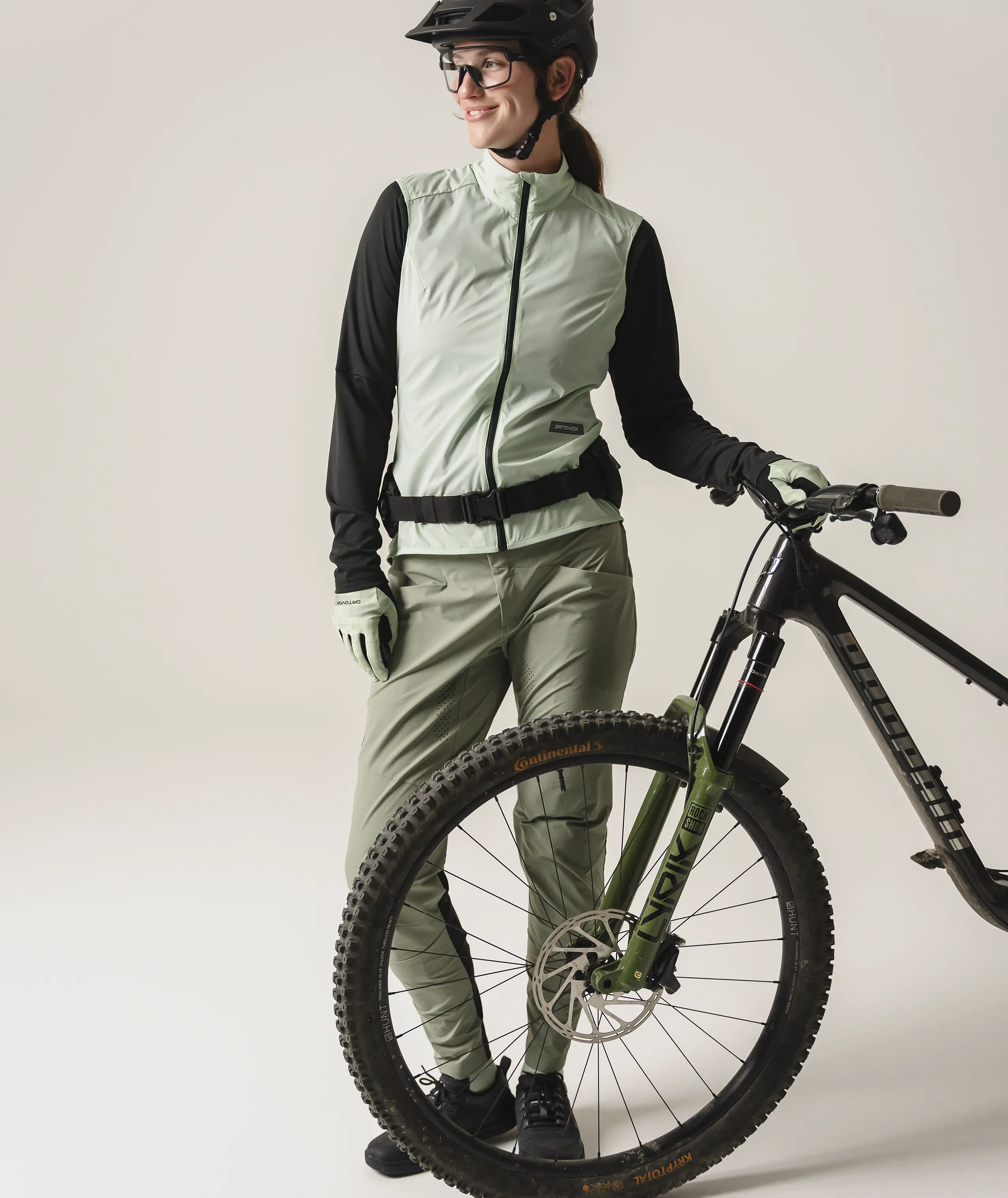 70644-SEQUENCE_TRAIL_PANTS_W-D-02.png 70644-SEQUENCE_TRAIL_PANTS_W-D-02.png