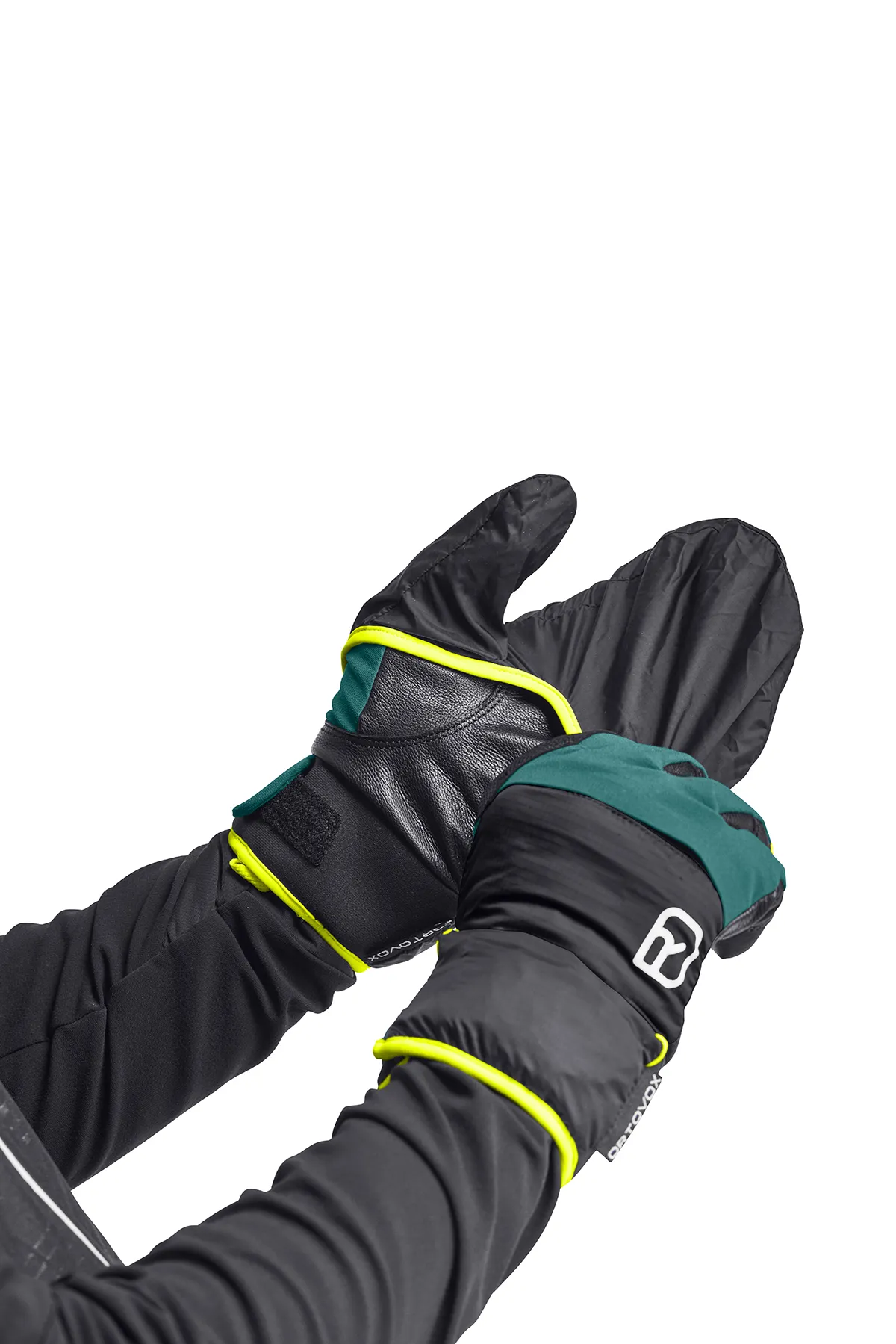 TOUR PRO COVER GLOVE M Clothing, Glove, Coat, Jacket, Baseball Glove, Clothing, Glove, Person, Baseball Glove, Sport
