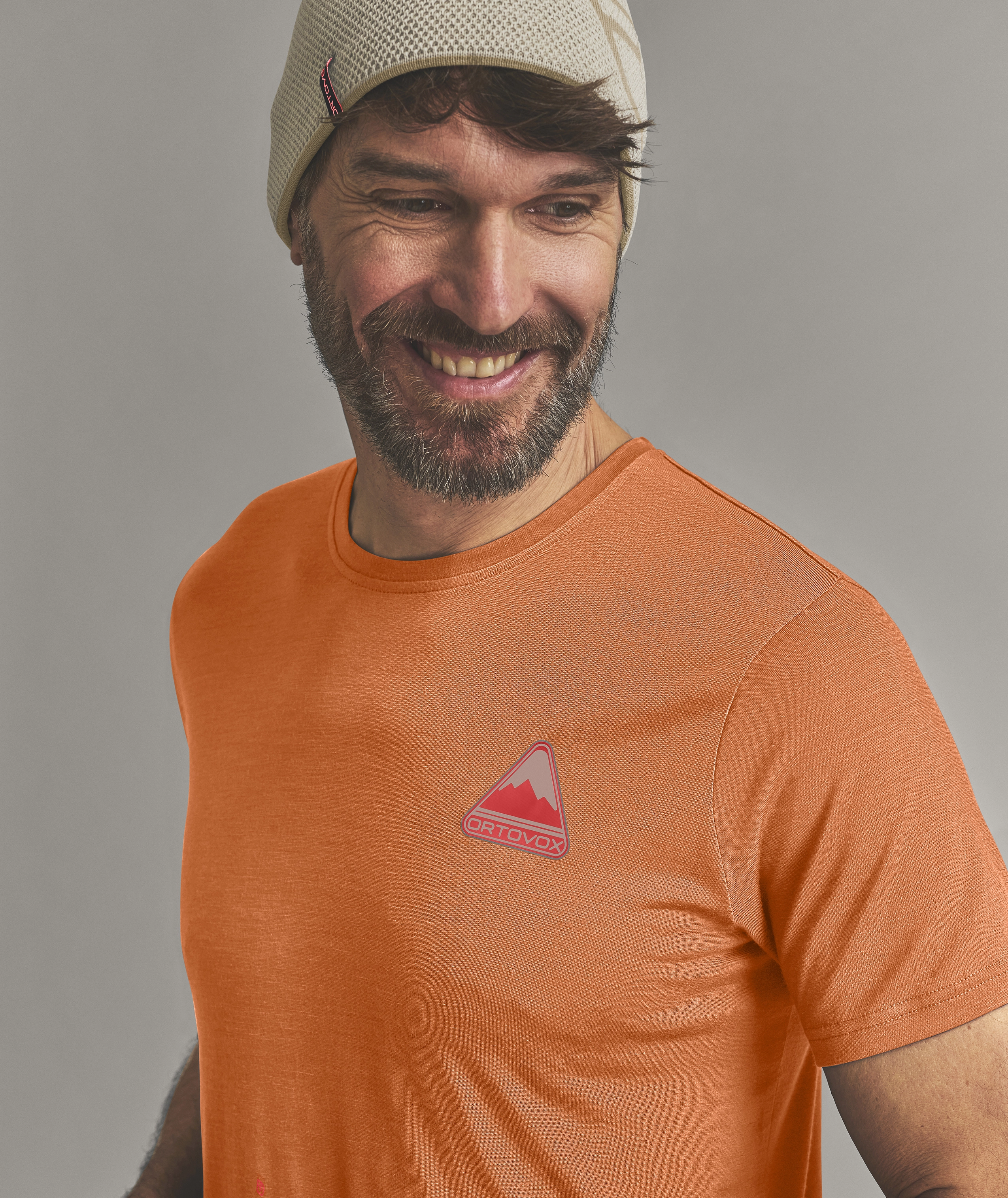 88303-O00722-140-COOL_TRIANGLE_TS_M-M-03.jpg 88303-O00722-140-COOL_TRIANGLE_TS_M-M-03.jpg