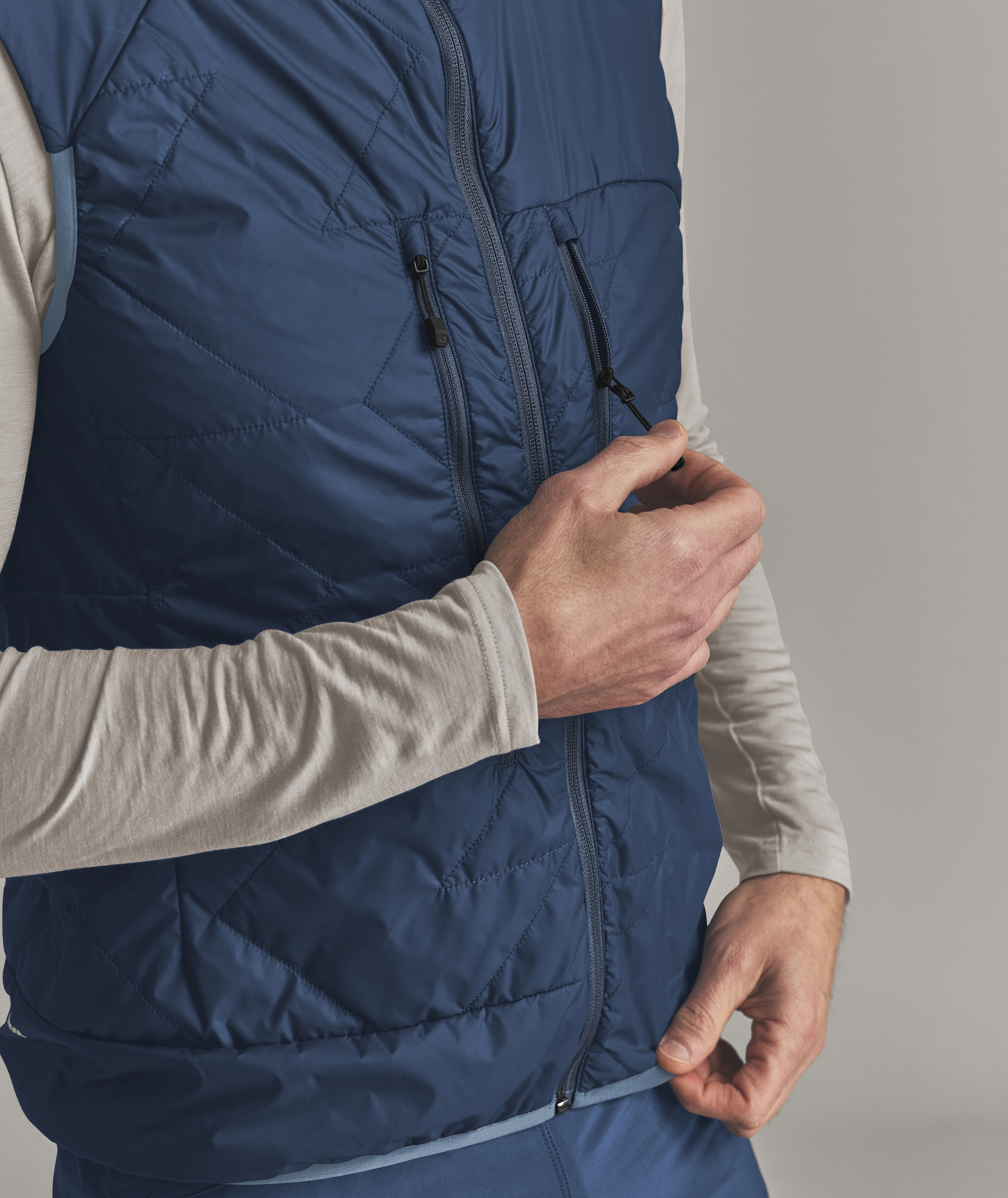 VENET SWISSWOOL 60 VEST M VENET SWISSWOOL 60 VEST M
