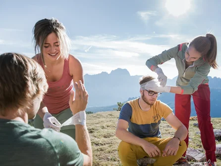 <p>Alpine First Aid – Summer</p>