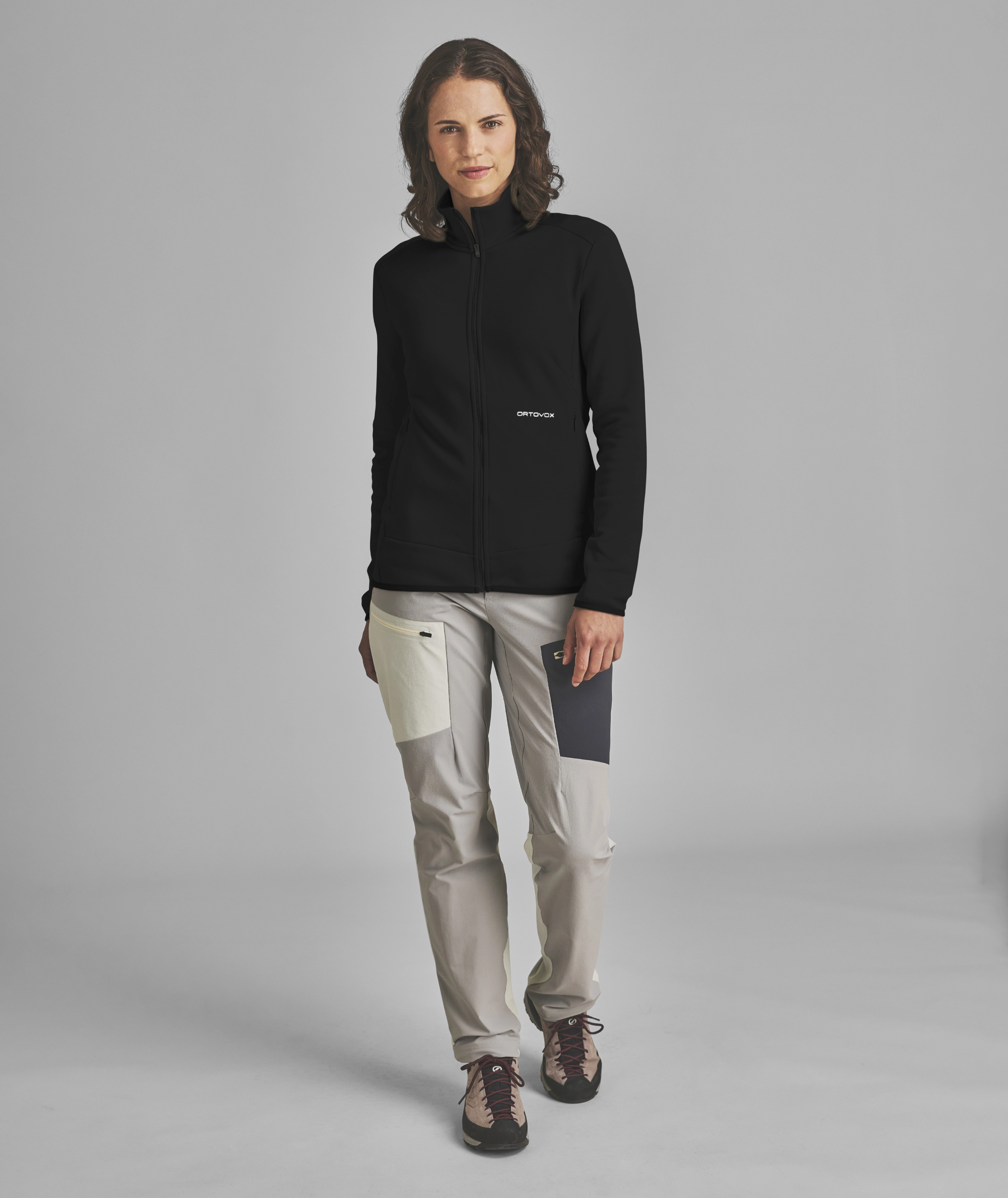 FLEECE LIGHT JACKET W jacket, fleece, black, long-sleeve, pants