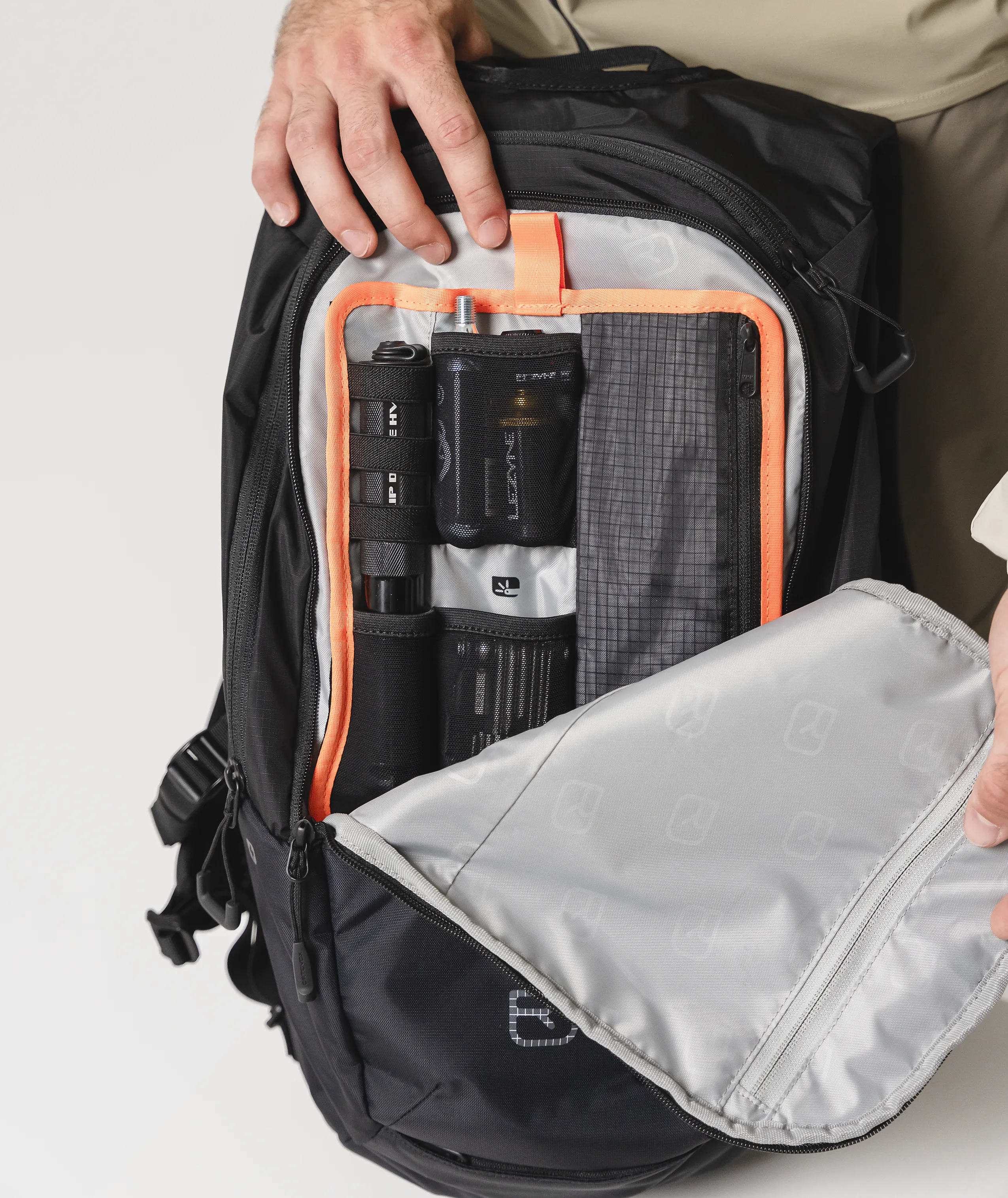 48571-SEQUENCE_DAYPACK_15-D-09.png