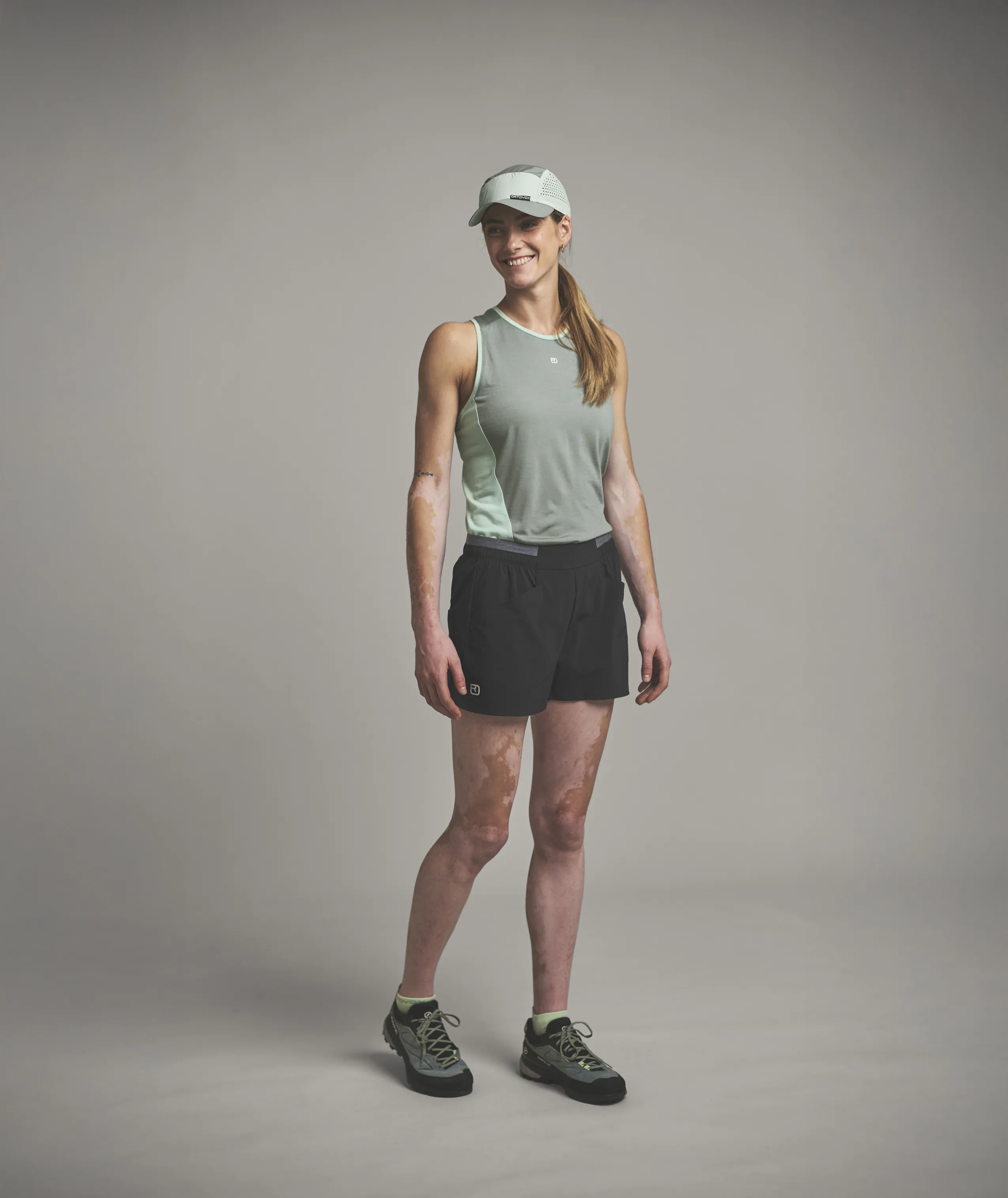 62751-TRACE_SHORTS_W-D-02.jpg