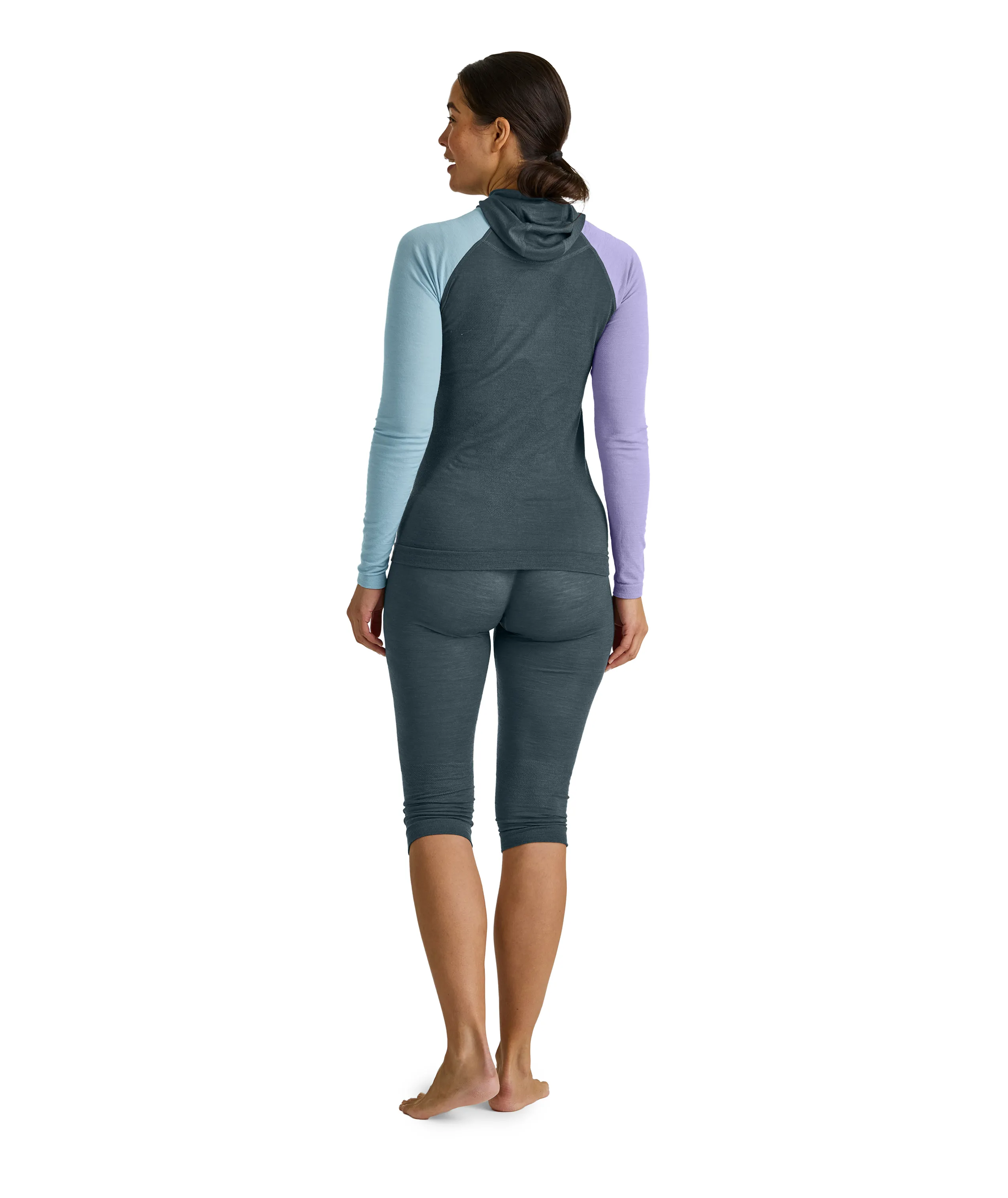 85591-120_COMP_LIGHT_HOODY_W-M-02.jpg 85591-120_COMP_LIGHT_HOODY_W-M-02.jpg