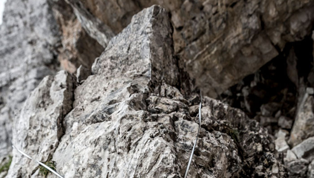 Punti di ancoraggio - Punti di ancoraggio naturali - roccia